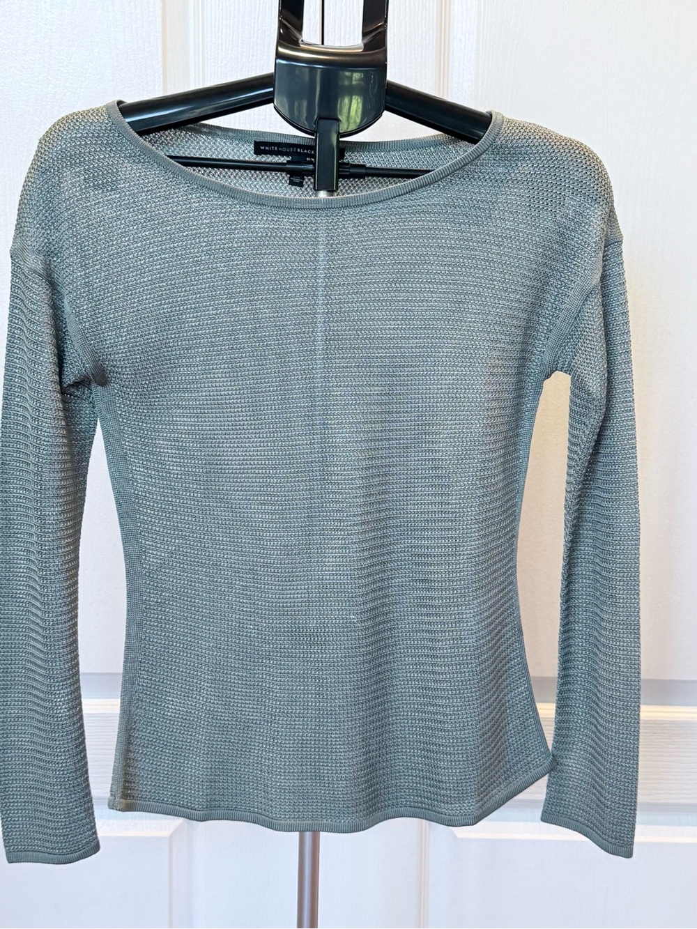 White House Black Market Sage Mint Green Long-Sleeve Knit Top Size XS🩵